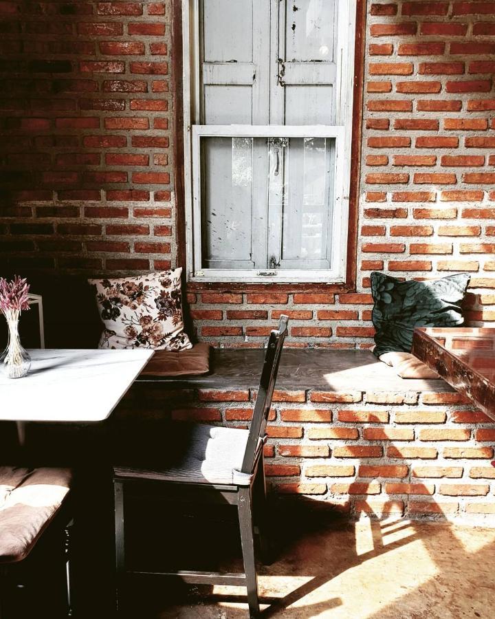 Baan Mae Khian Cafe & Boutique Hotel Αγιουτάγια Εξωτερικό φωτογραφία